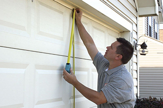 Fix A Garage Door inÂ Bracebridge